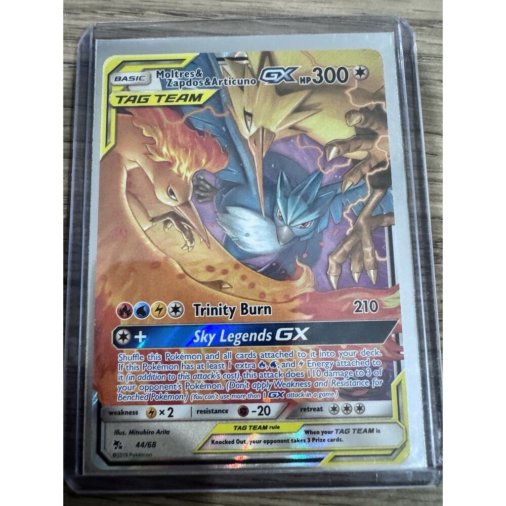 Moltres & Zapdos & Articuno GX 44/68 Holo GX Rare Hidden Fates Pokemon MP